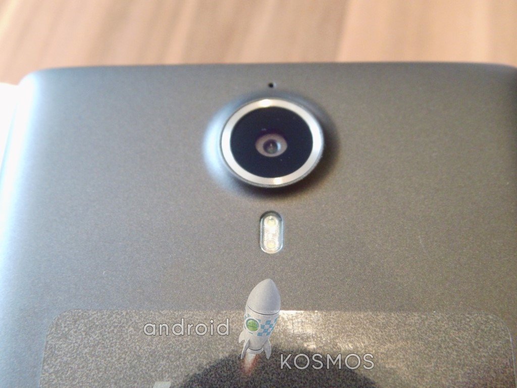 Test/Review: Lenovo K80 - 5,5 Zoll "Super-Krieger" Smartphone mit Atom Prozessor 16