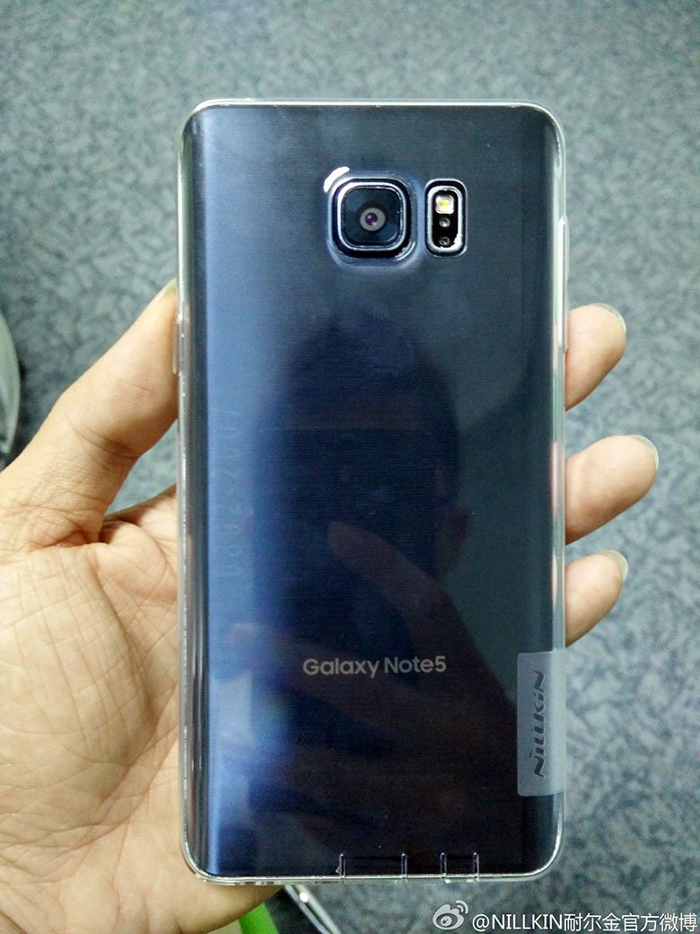 Samsung Galaxy Note 5 mit 4 GB RAM und 5,6 Zoll Display 4